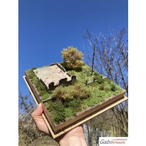 H0 - 1:87, Unkempt garden